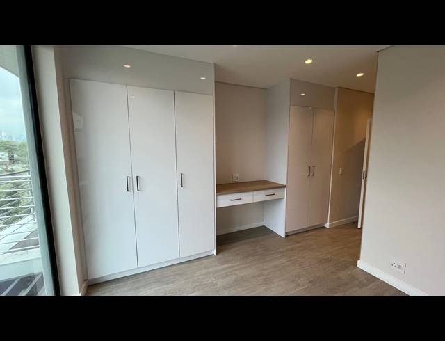 3 bed property to rent in GLENADRIENNE